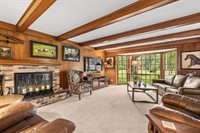 544 Maple Bluff Road, Stevens Point, WI 54482