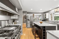 544 Maple Bluff Road, Stevens Point, WI 54482