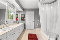 544 Maple Bluff Road, Stevens Point, WI 54482