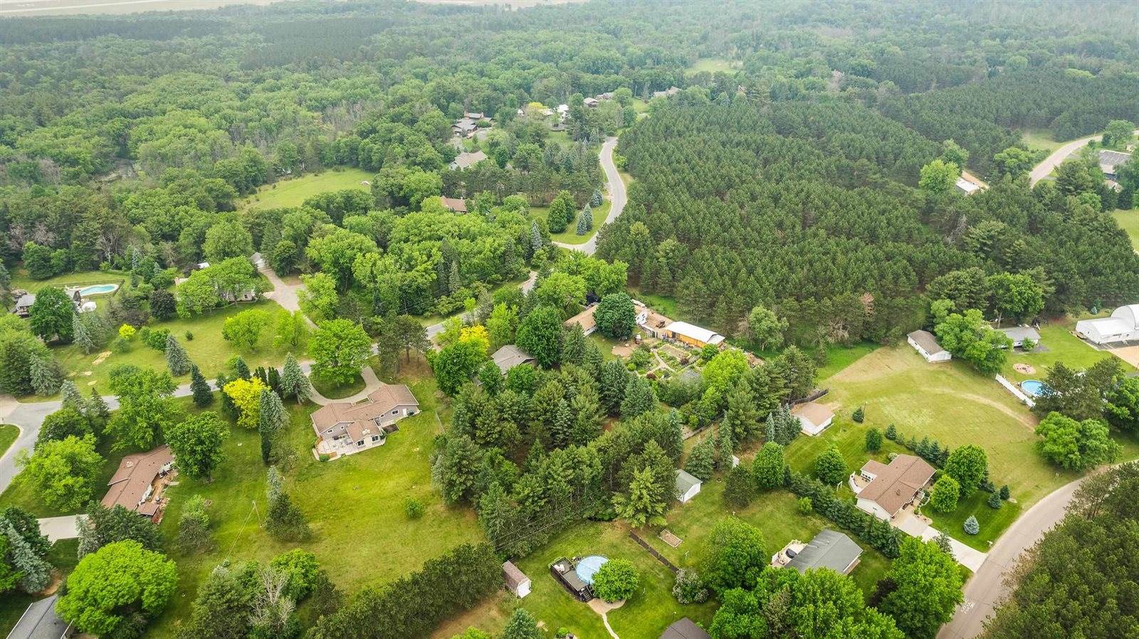 535 Maple Bluff Road, Stevens Point, WI 54482