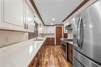 535 Maple Bluff Road, Stevens Point, WI 54482