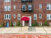 31 75TH St, North Bergen, NJ 07047