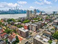 31 75TH St, North Bergen, NJ 07047