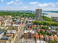 31 75TH St, North Bergen, NJ 07047