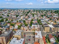 31 75TH St, North Bergen, NJ 07047