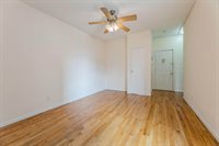 31 75TH St, North Bergen, NJ 07047