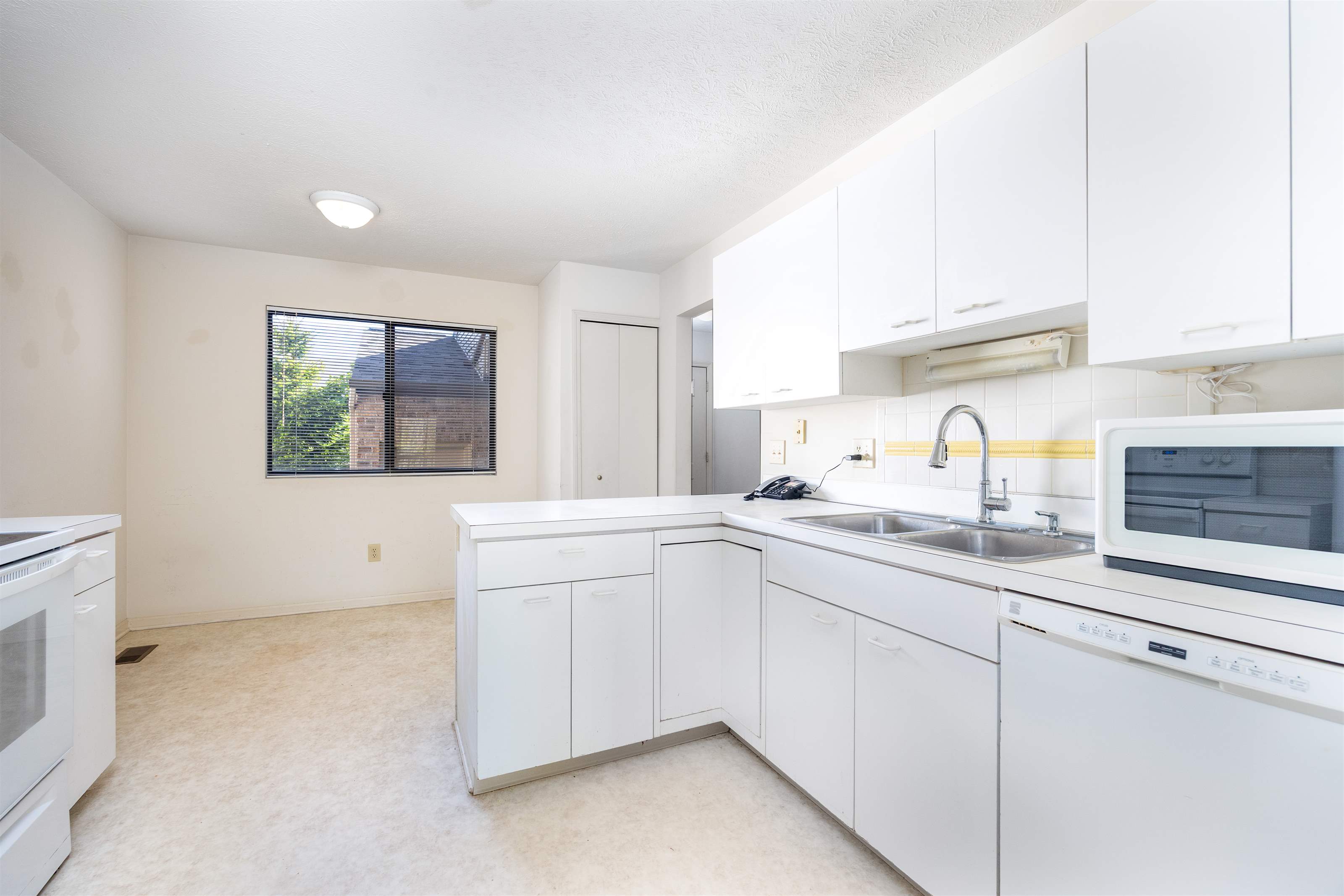 2345 Coyote Creek Drive, Okemos, MI 48864