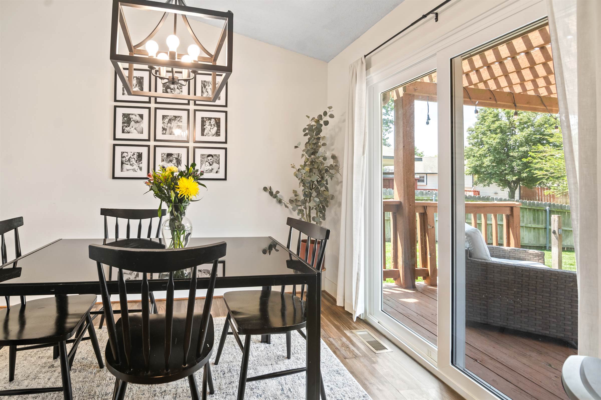 11350 West Carr Ct, Wichita, KS 67209