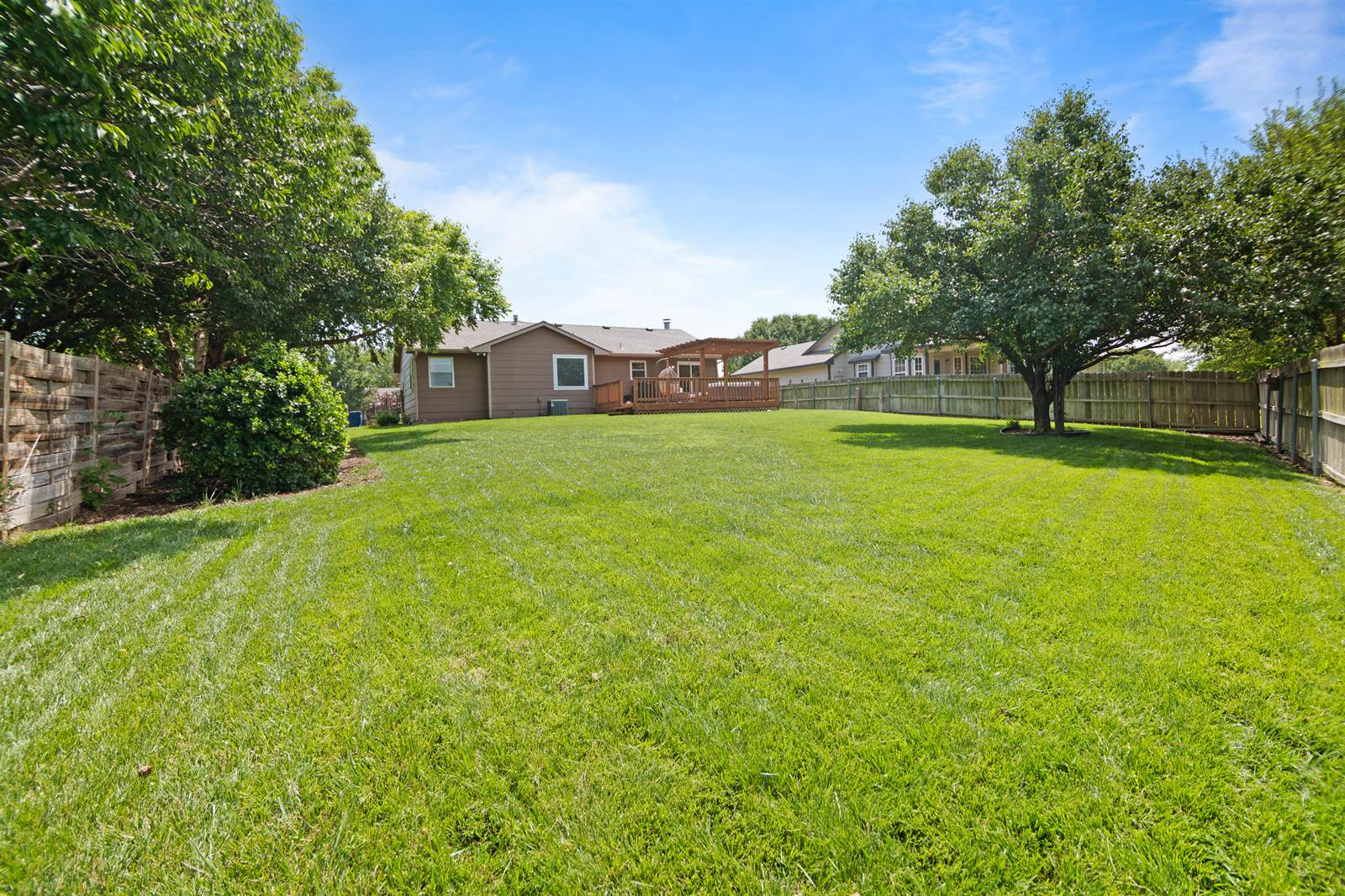 11350 West Carr Ct, Wichita, KS 67209