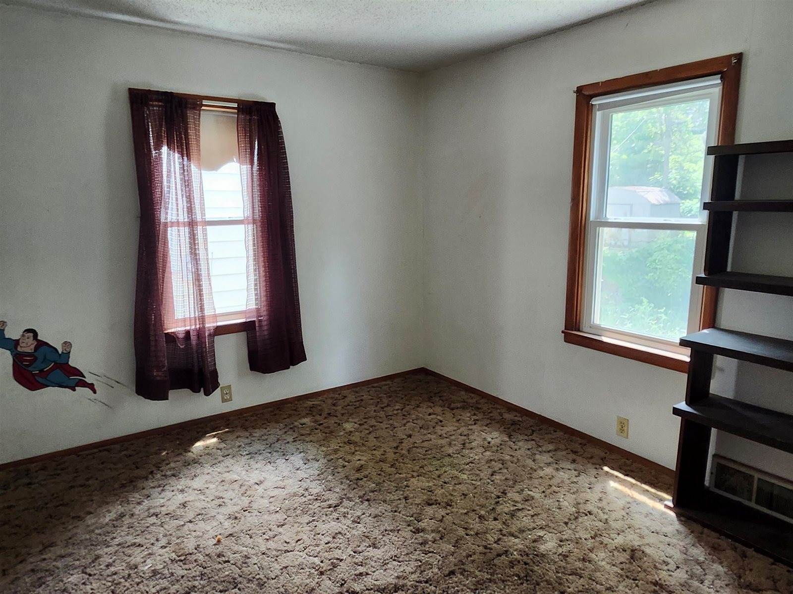 1311 Pauline St, Augusta, KS 67010