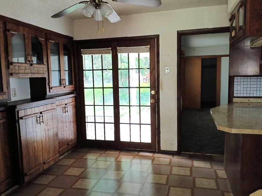 1311 Pauline St, Augusta, KS 67010