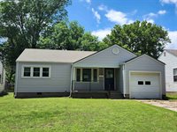 1311 Pauline St, Augusta, KS 67010