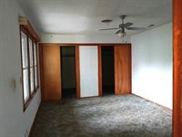 1311 Pauline St, Augusta, KS 67010