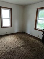 1311 Pauline St, Augusta, KS 67010