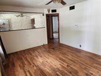 1311 Pauline St, Augusta, KS 67010