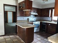 1311 Pauline St, Augusta, KS 67010