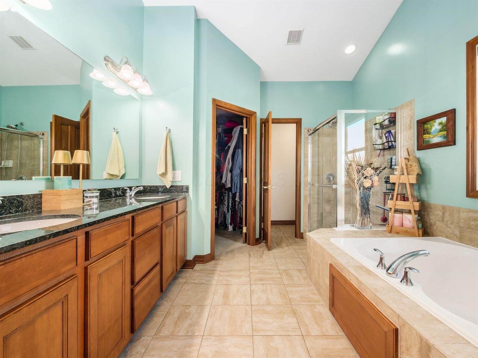 6270 Acacia Drive, Hilliard, OH 43026