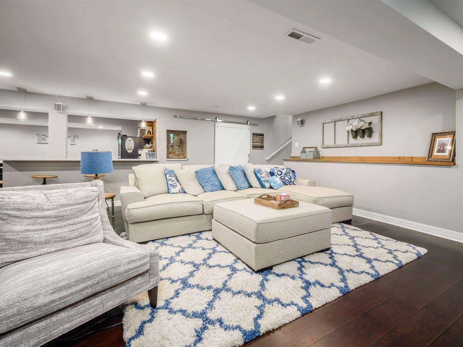 6270 Acacia Drive, Hilliard, OH 43026