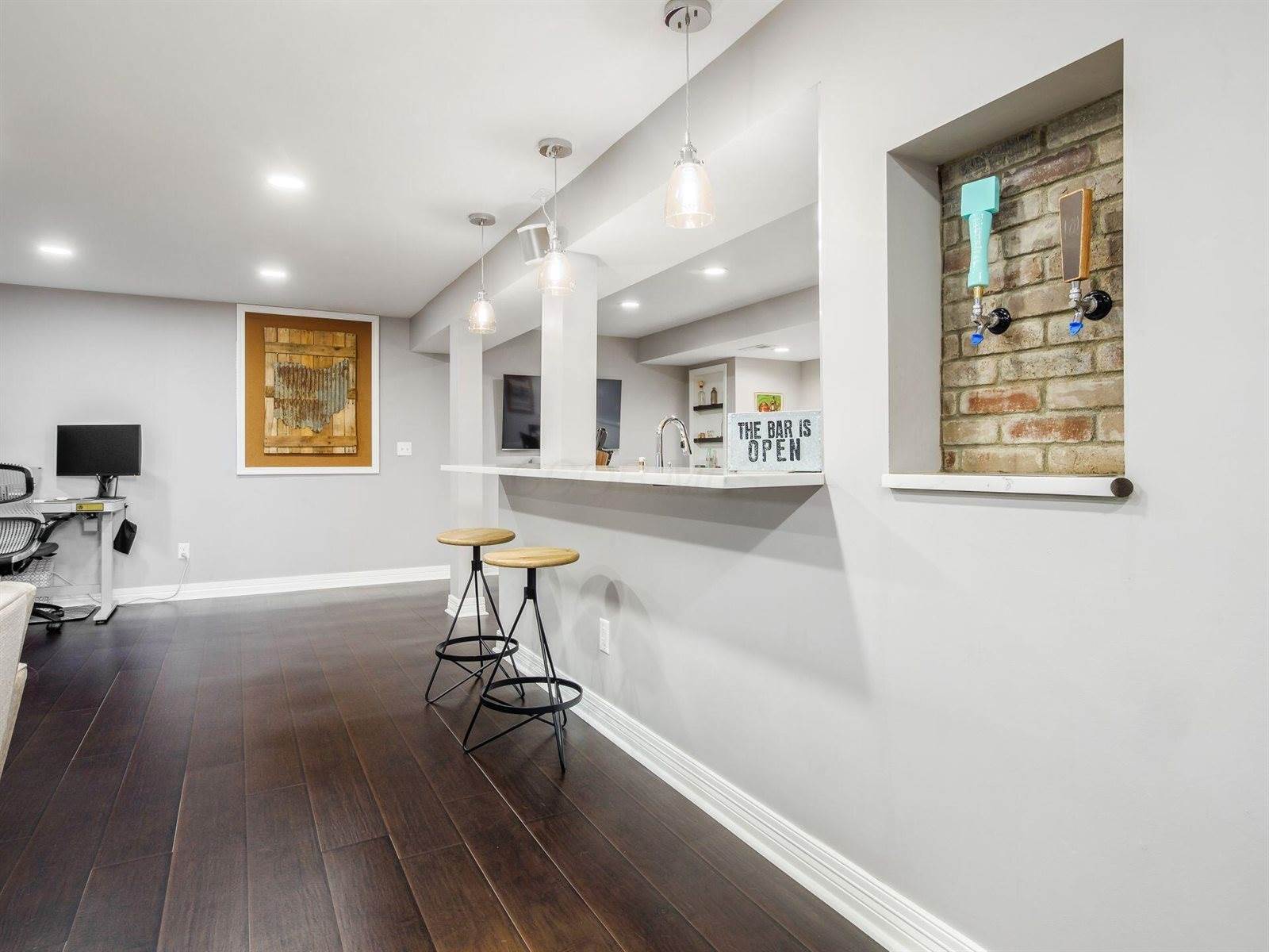 6270 Acacia Drive, Hilliard, OH 43026