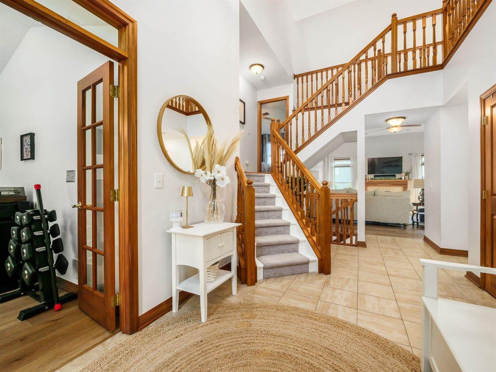 6270 Acacia Drive, Hilliard, OH 43026