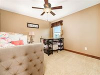 6270 Acacia Drive, Hilliard, OH 43026