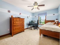 6270 Acacia Drive, Hilliard, OH 43026