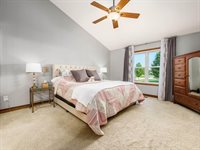 6270 Acacia Drive, Hilliard, OH 43026