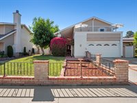 22905 Las Mananitas Drive, Valencia, CA 91354