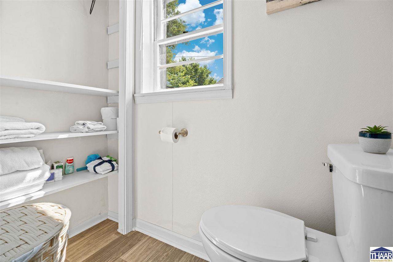 1250 Collett Ave, Terre Haute, IN 47804