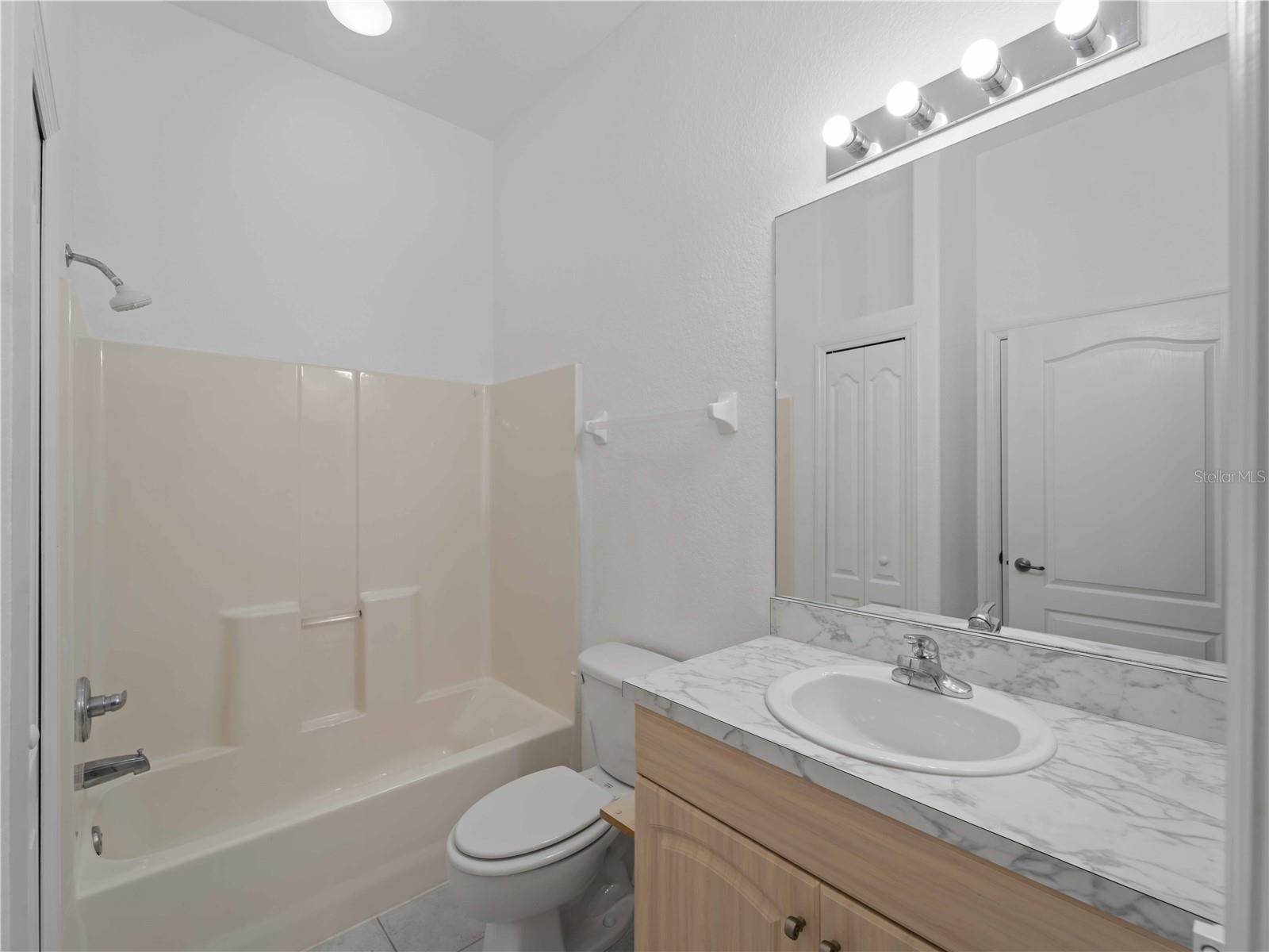 2204 L Pavia Boulevard, Venice, FL 34292