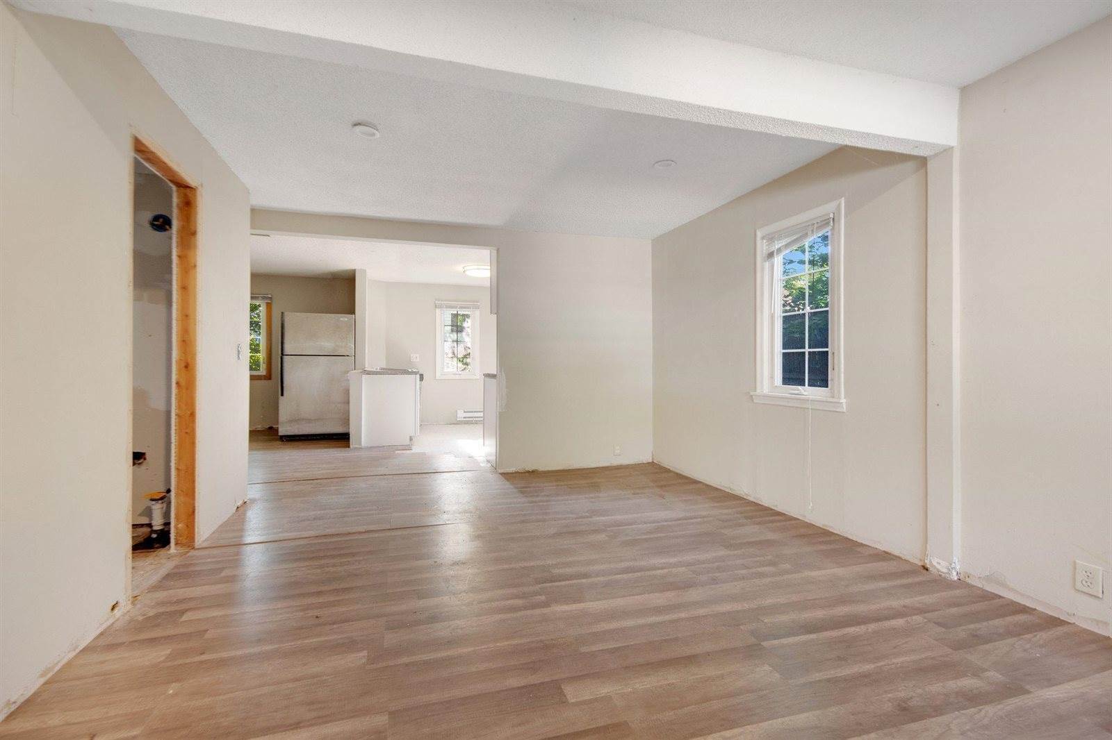 627 9th Avenue NW, New Brighton, MN 55112