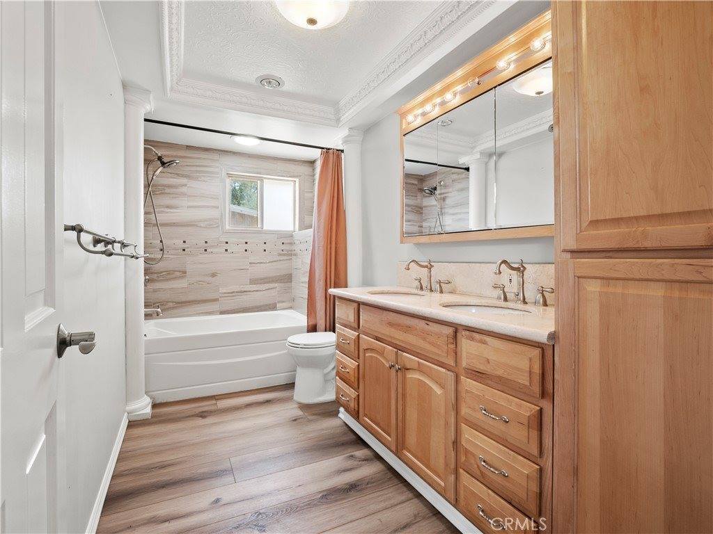 27545 Santa Clarita Road, Saugus, CA 91350