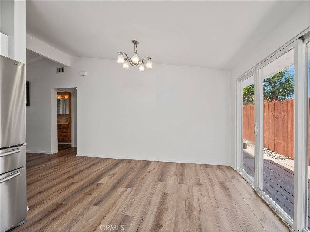 27545 Santa Clarita Road, Saugus, CA 91350