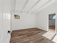 27545 Santa Clarita Road, Saugus, CA 91350