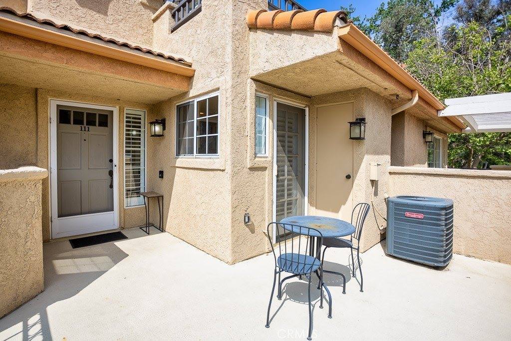 23930 Arroyo Park Drive, Valencia, CA 91355