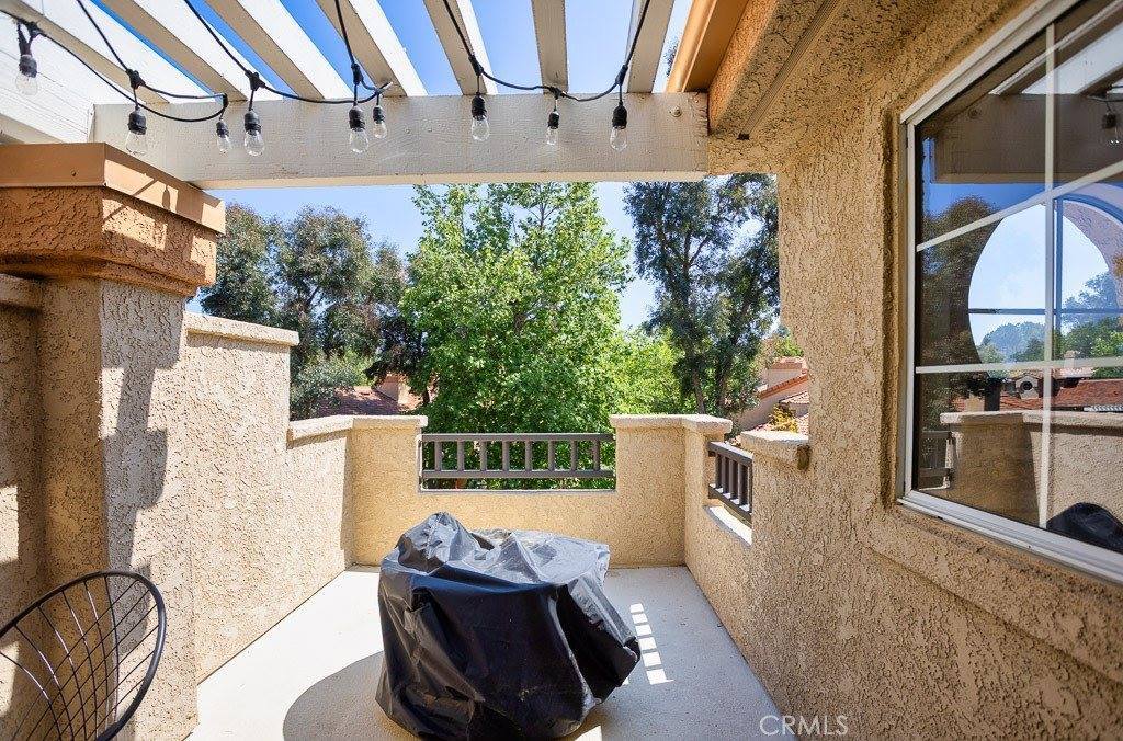 23930 Arroyo Park Drive, Valencia, CA 91355