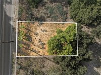 1 Taylor St, Val Verde, CA 91384