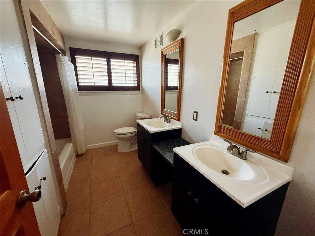 7029 Bellaire Avenue, North Hollywood, CA 91605