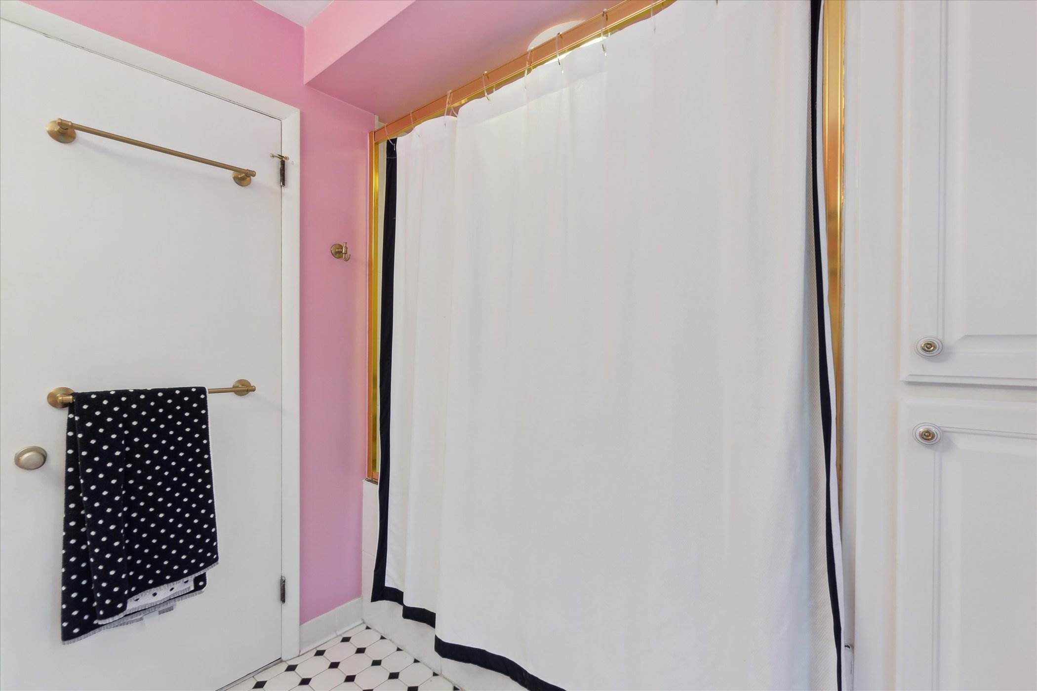 1831 Hampden Road, Flint, MI 48503