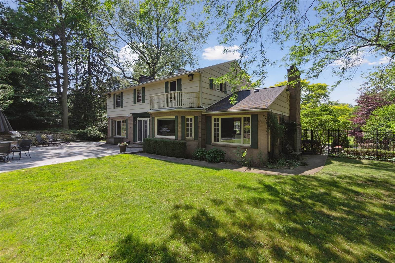 1831 Hampden Road, Flint, MI 48503