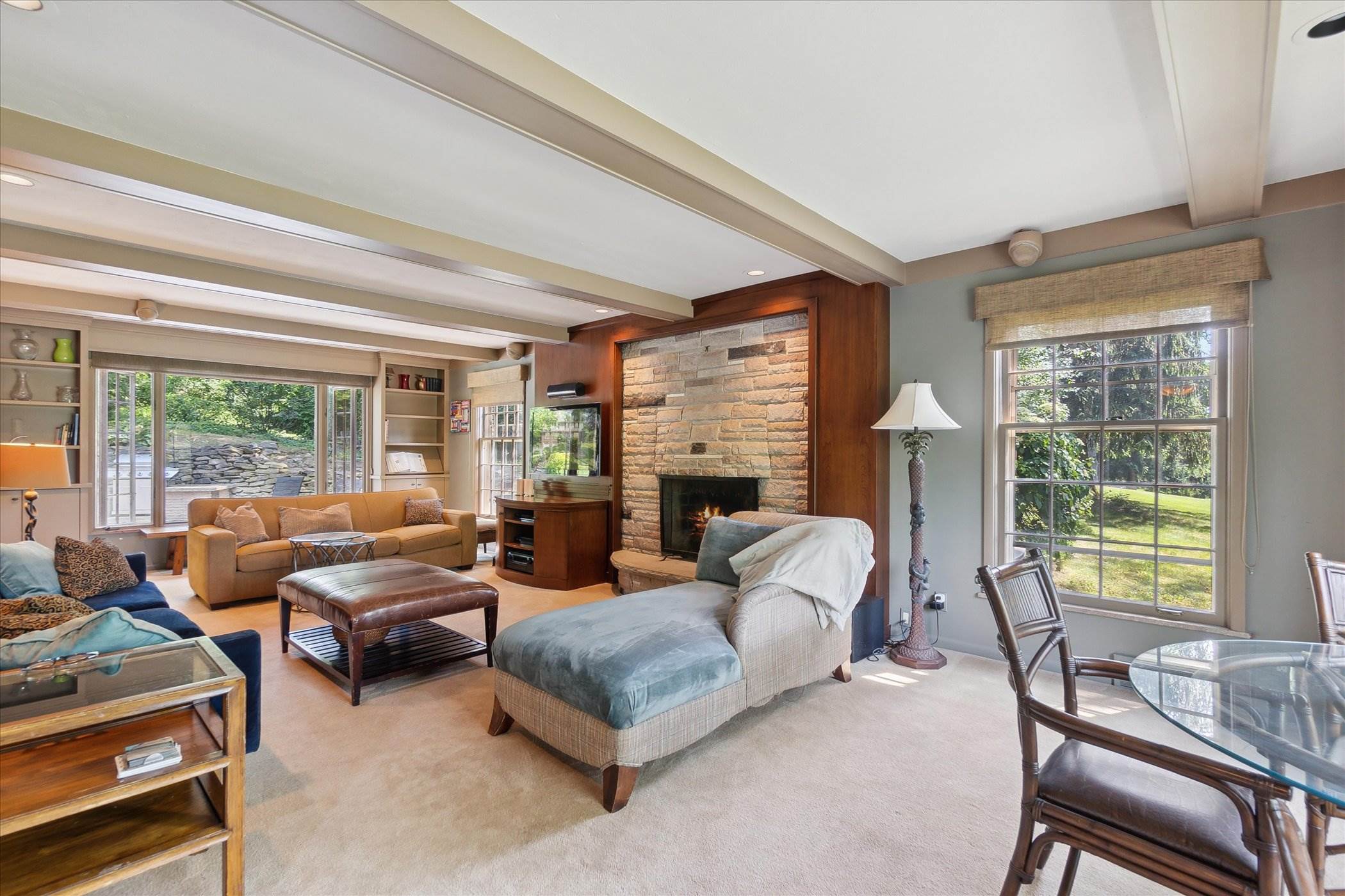 1831 Hampden Road, Flint, MI 48503