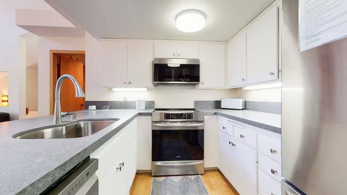 880 Par Court, Mammoth Lakes, CA 93546