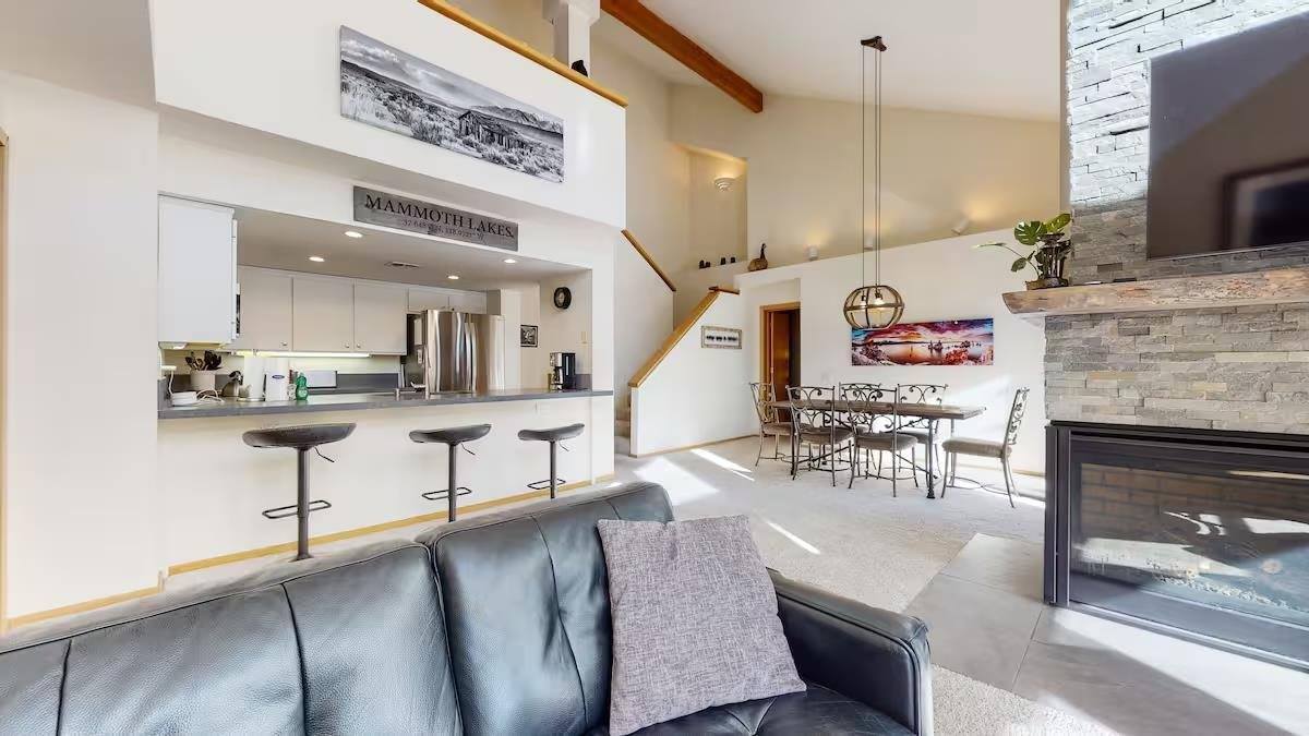 880 Par Court, Mammoth Lakes, CA 93546