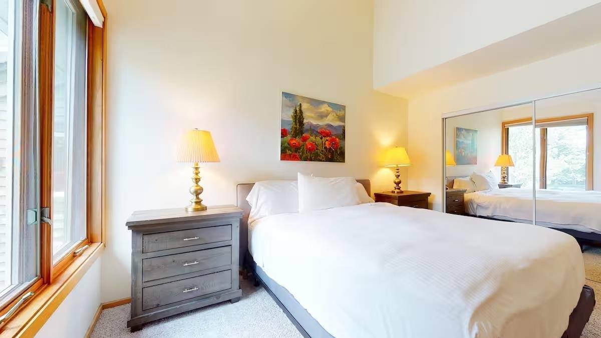 880 Par Court, Mammoth Lakes, CA 93546