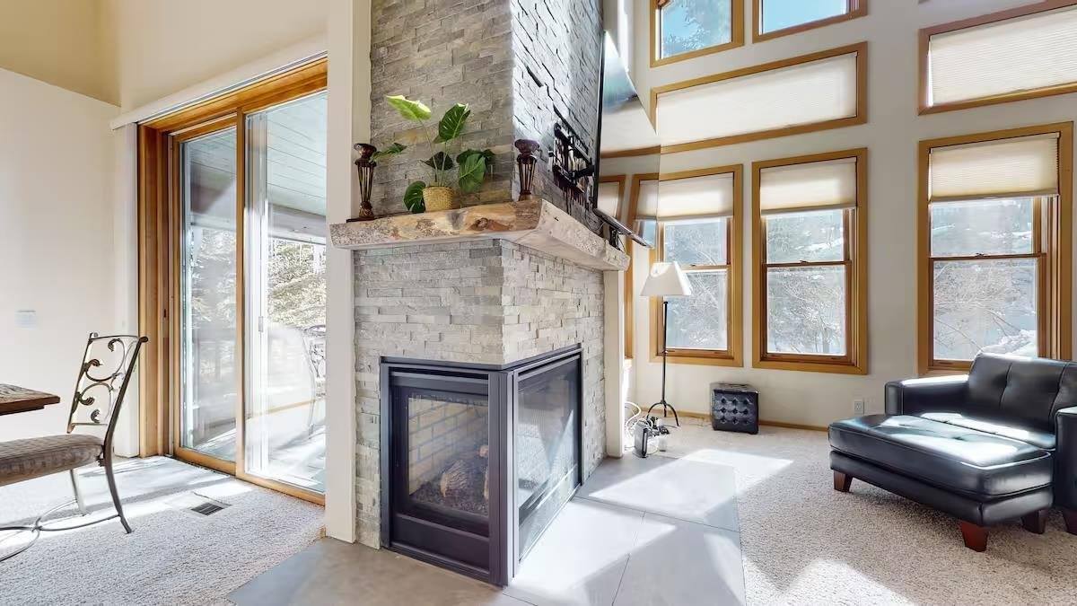 880 Par Court, Mammoth Lakes, CA 93546