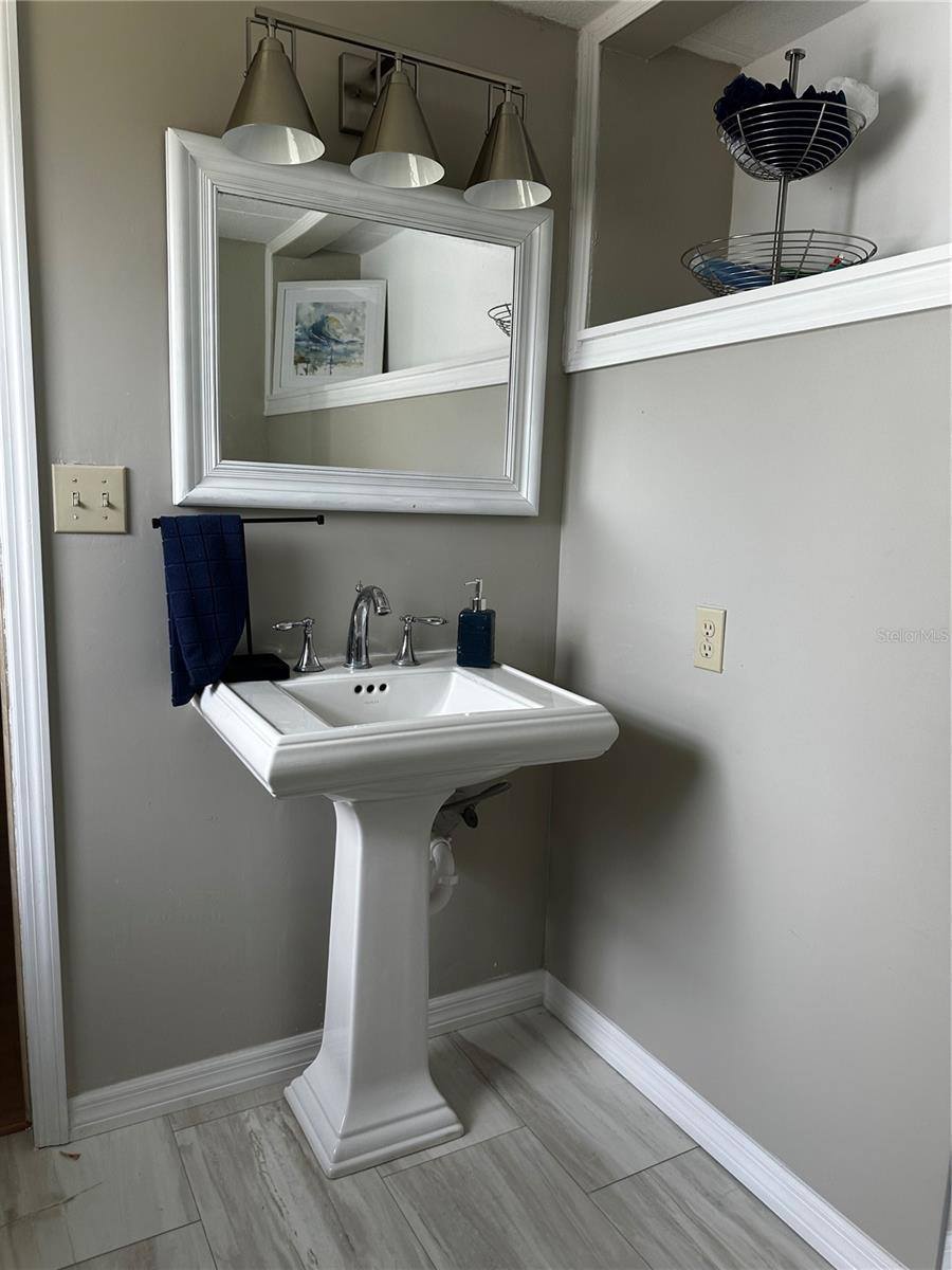 1100 Belcher Road South, #392, Largo, FL 33771