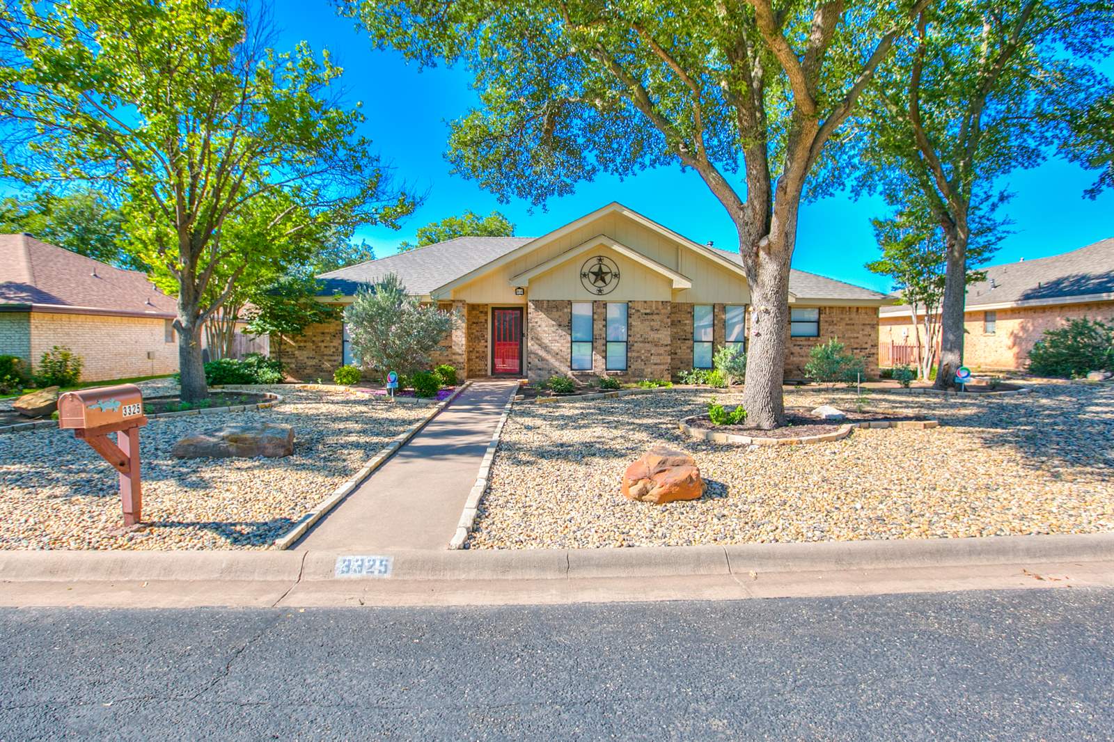 3325 Shadyhill Dr, San Angelo, TX 76904