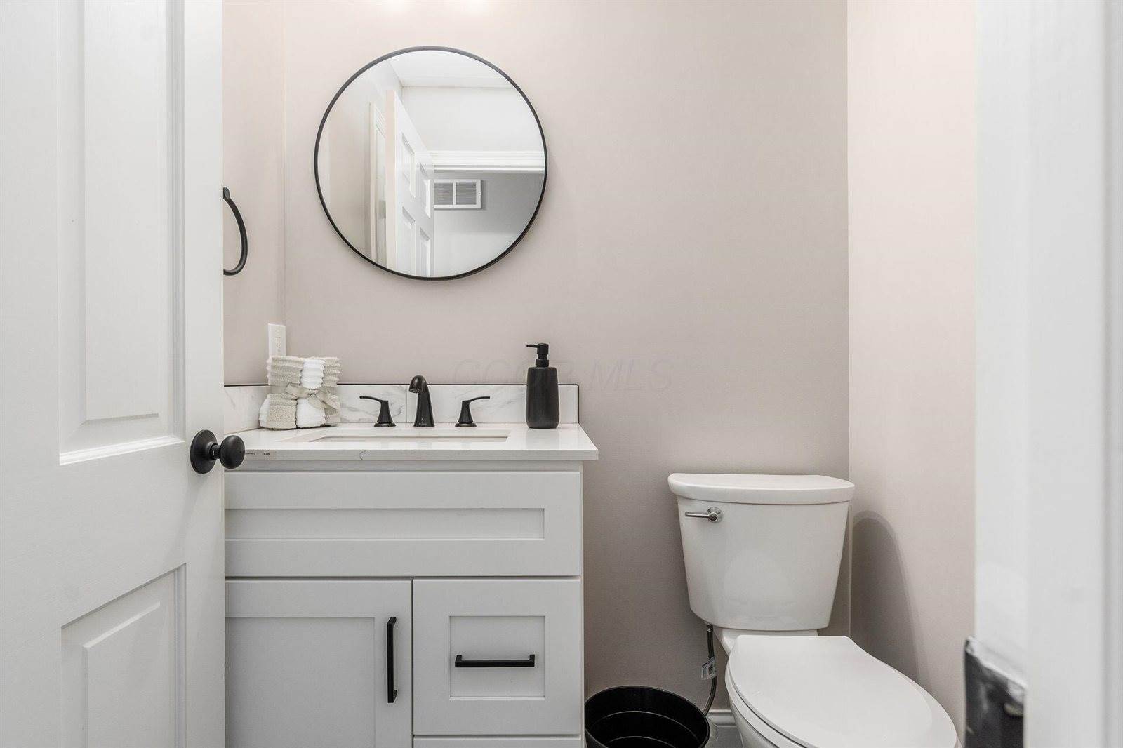 1120 Fairway Boulevard, Columbus, OH 43213