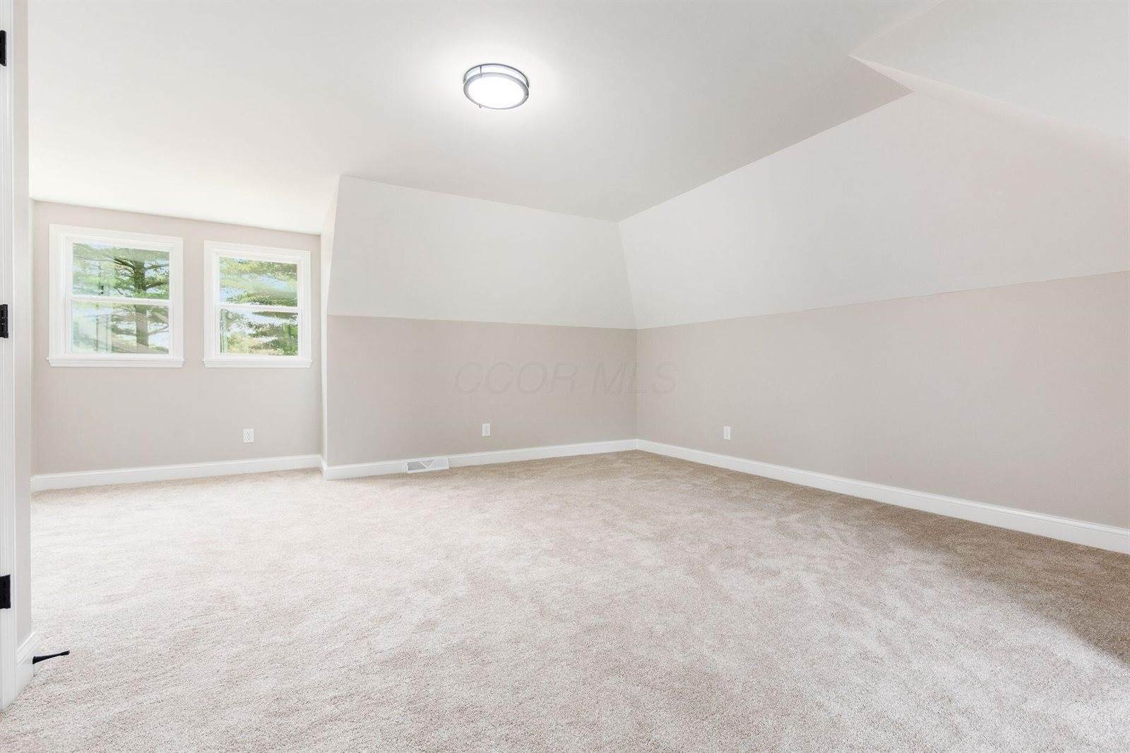 1120 Fairway Boulevard, Columbus, OH 43213