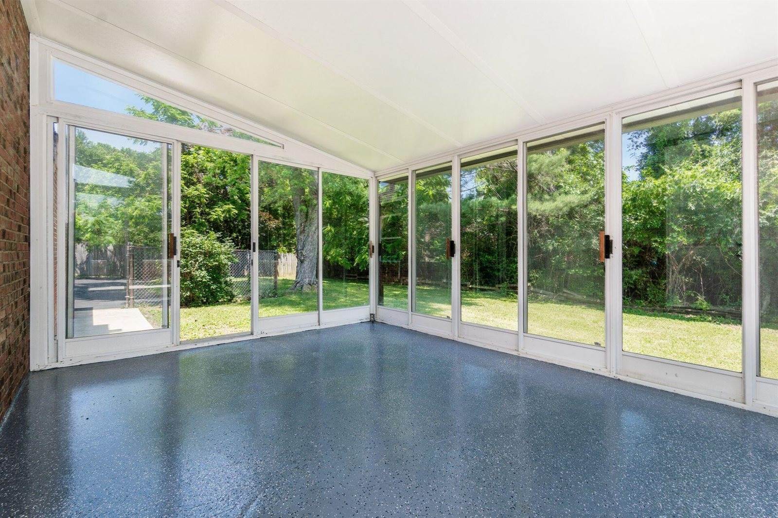 1120 Fairway Boulevard, Columbus, OH 43213